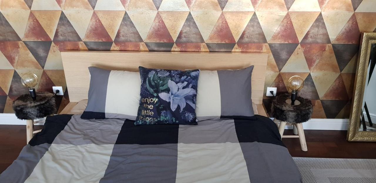 Boutique Apartman I エゲル エクステリア 写真